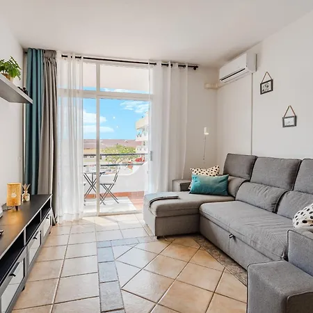 Marina Palace With Swimming Pool * アデヘ