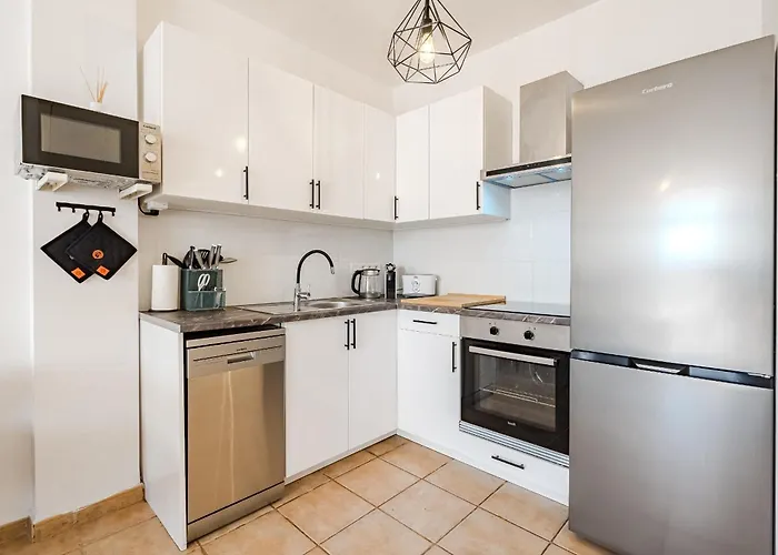 Apartment Marina Palace With Swimming Pool Costa Adeje (Tenerife)